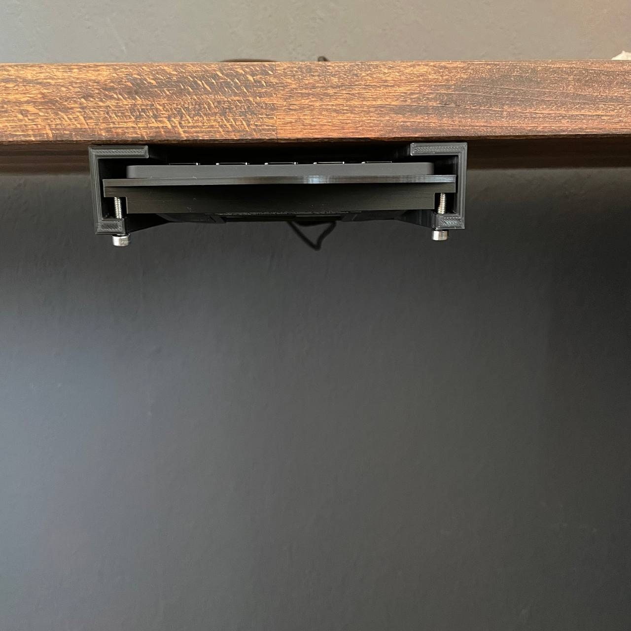 Elgato Streamdeck MK.2 15 Key Slide Out Underdesk Mount