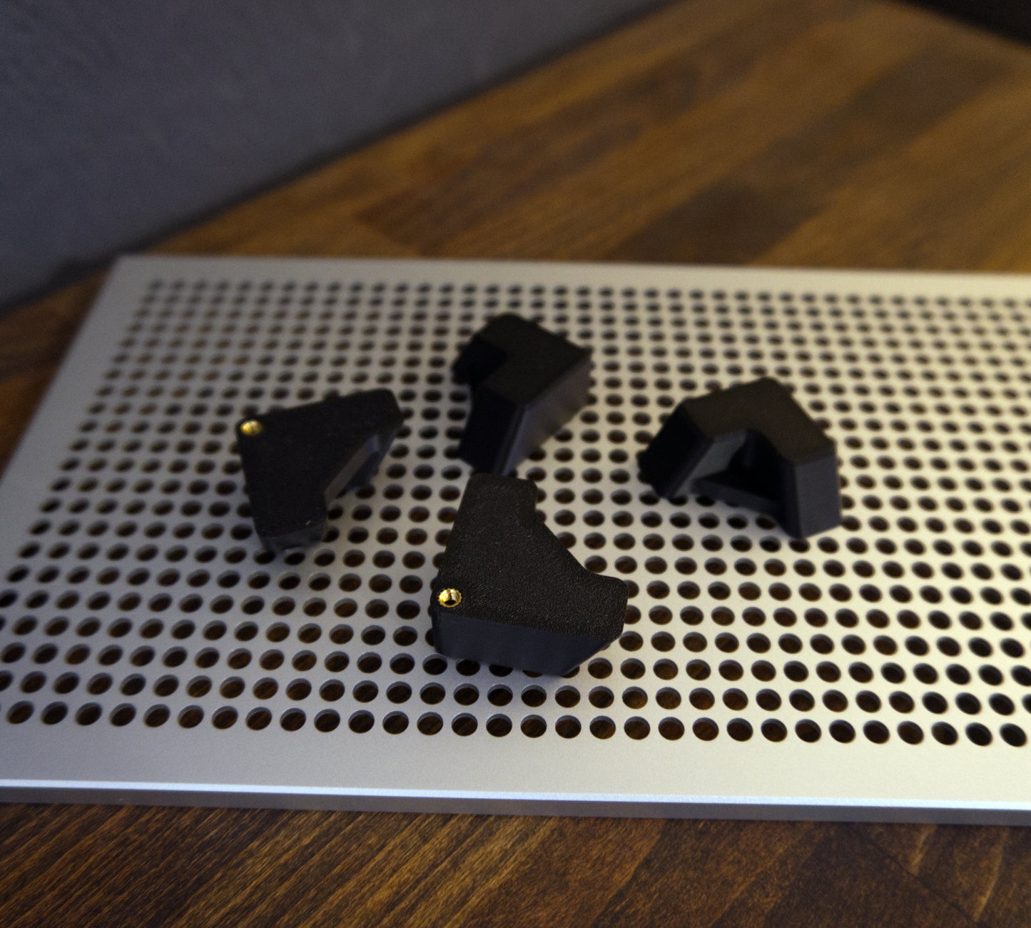 Replacement Case Feet for NCase M2