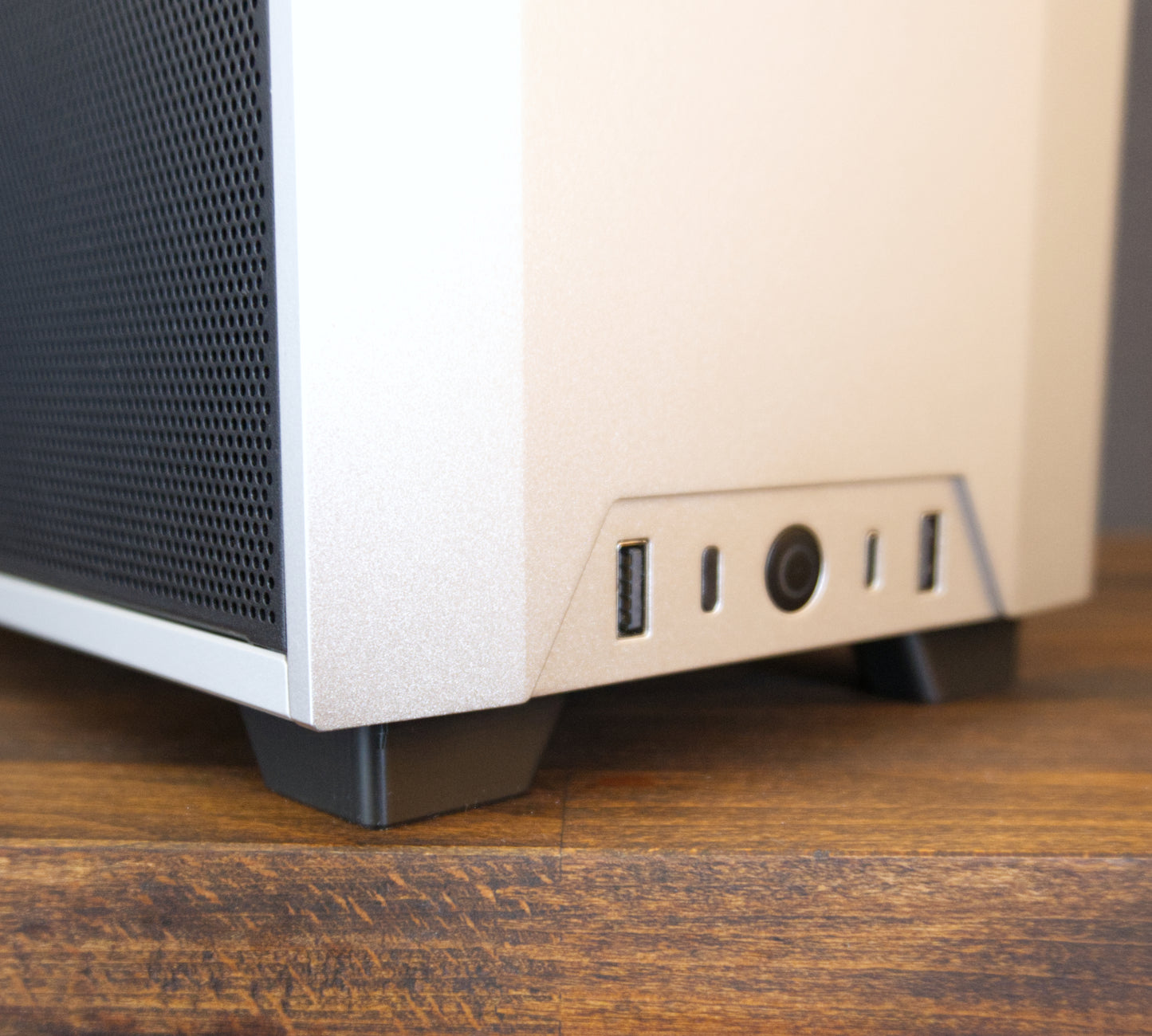 Replacement Case Feet for NCase M2