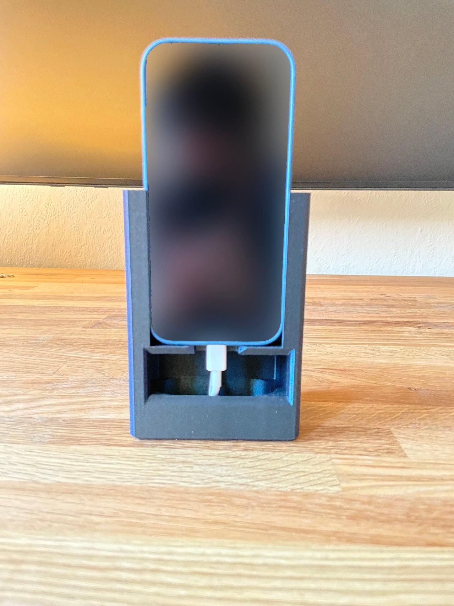 CamGrip - iPhone 15 Pro Phone Camera External SSD Card Reader Grip Holder
